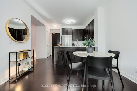 Photo 8 at 711 - 88 Broadway Avenue, Mount Pleasant West, Toronto