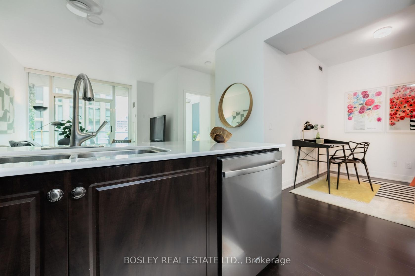 Photo 15 at 711 - 88 Broadway Avenue, Mount Pleasant West, Toronto Photo 15 at 711 - 88 Broadway Avenue, Mount Pleasant West, Toronto