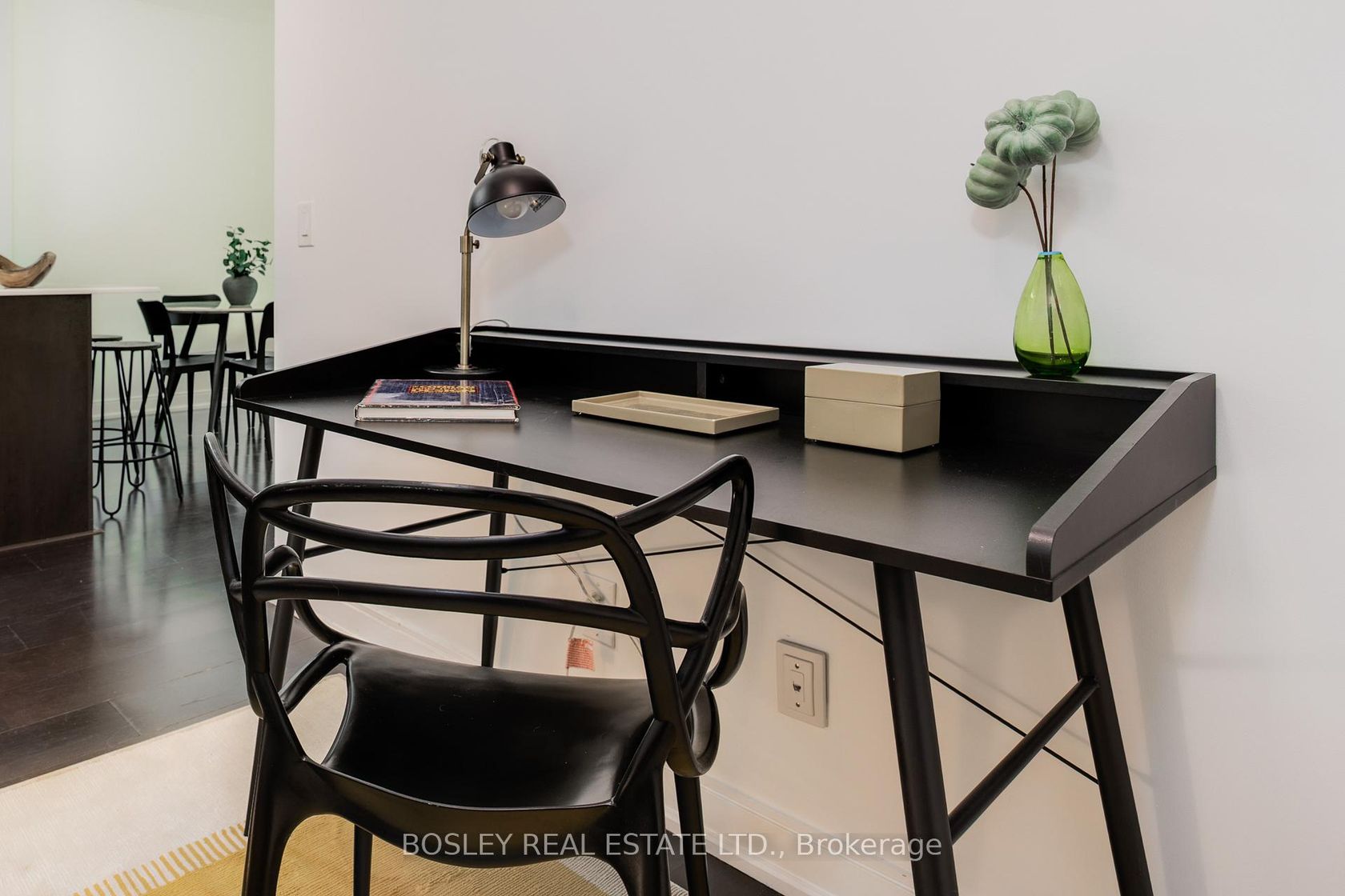 Photo 17 at 711 - 88 Broadway Avenue, Mount Pleasant West, Toronto Photo 17 at 711 - 88 Broadway Avenue, Mount Pleasant West, Toronto