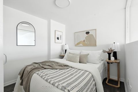 Photo 14 at TH5 - 6 Pirandello Street, Niagara, Toronto