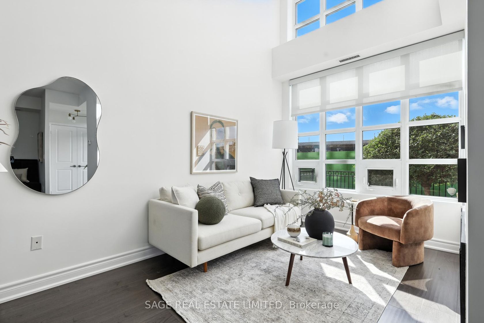 Photo 1 at TH5 - 6 Pirandello Street, Niagara, Toronto Photo 1 at TH5 - 6 Pirandello Street, Niagara, Toronto