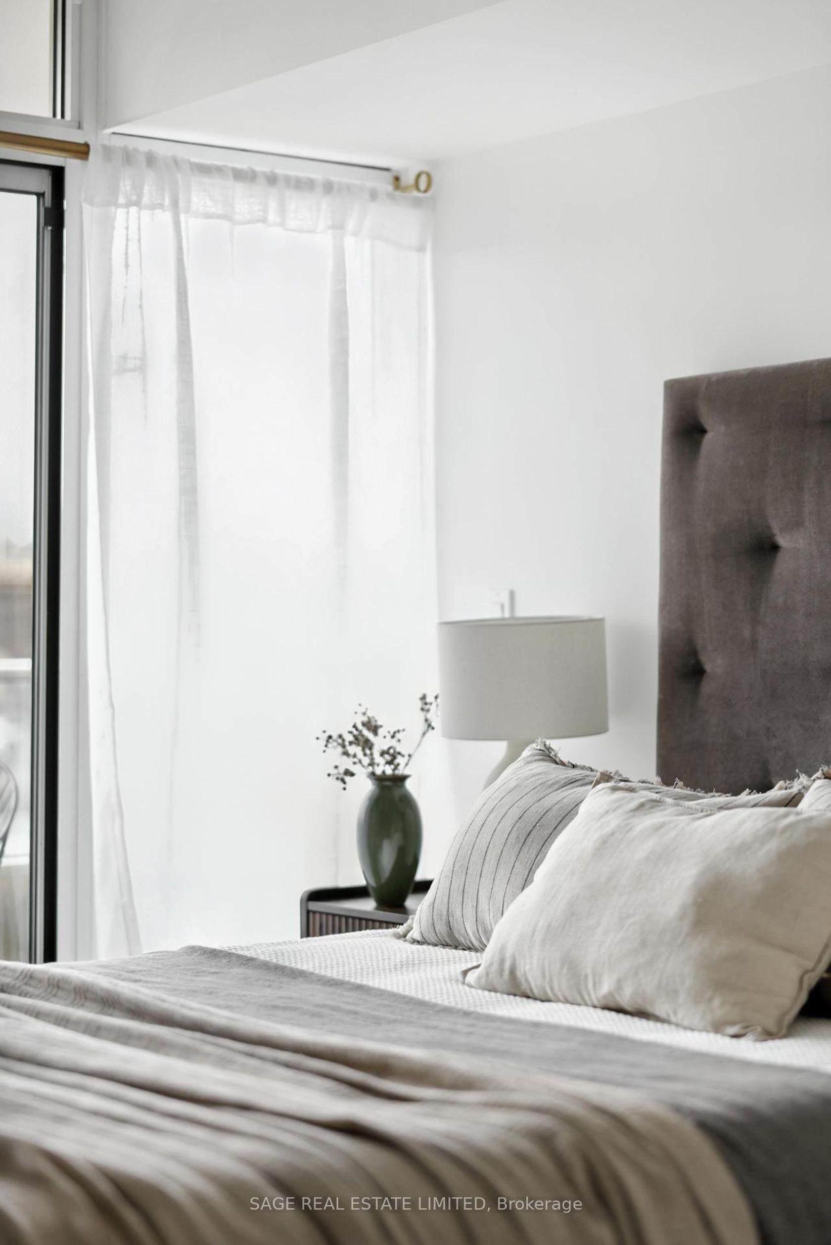 Photo 28 at TH5 - 6 Pirandello Street, Niagara, Toronto Photo 28 at TH5 - 6 Pirandello Street, Niagara, Toronto