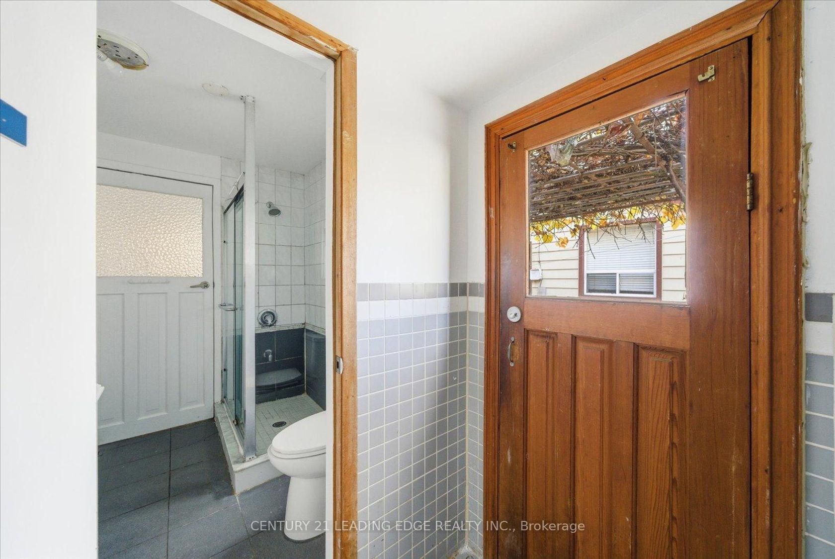 Photo 9 at 30 Ulster Street, University, Toronto Photo 9 at 30 Ulster Street, University, Toronto