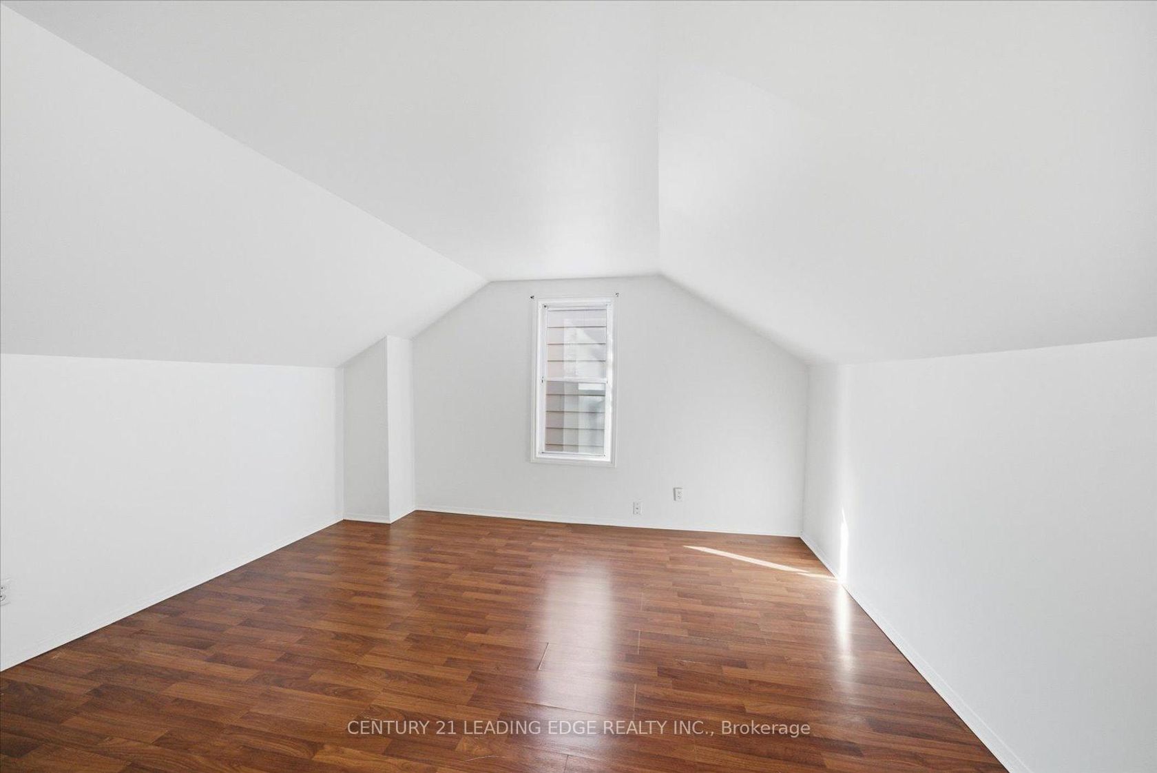 Photo 20 at 30 Ulster Street, University, Toronto Photo 20 at 30 Ulster Street, University, Toronto