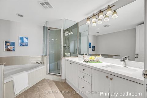 Photo 12 at 1601 - 152 St Patrick Street, Chinatown, Toronto