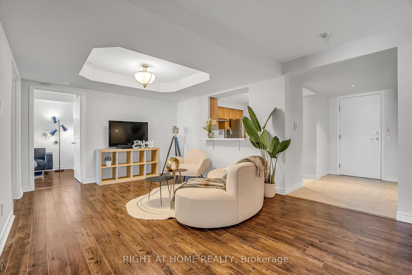 Photo 6 at 1601 - 152 St Patrick Street, Chinatown, Toronto Photo 6 at 1601 - 152 St Patrick Street, Chinatown, Toronto