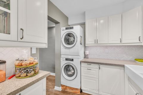 Photo 7 at 2001 - 1 Massey Square, Crescent Town, Toronto Photo 7 at 2001 - 1 Massey Square, Crescent Town, Toronto