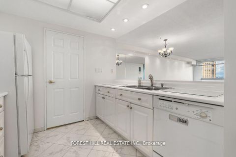 Photo 4 at 902 - 1555 Finch Avenue E, Don Valley Village, Toronto