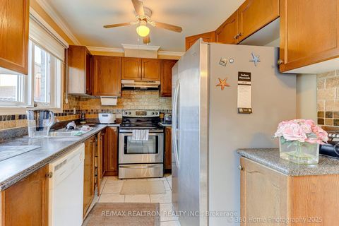 Photo 13 at 144 Matthew Boyd Crescent, Woodland Hill, Newmarket