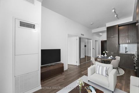 Photo 7 at 511 - 60 Honeycrisp Crescent, Vaughan Corporate Centre, Vaughan