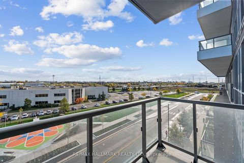 Photo 13 at 511 - 60 Honeycrisp Crescent, Vaughan Corporate Centre, Vaughan