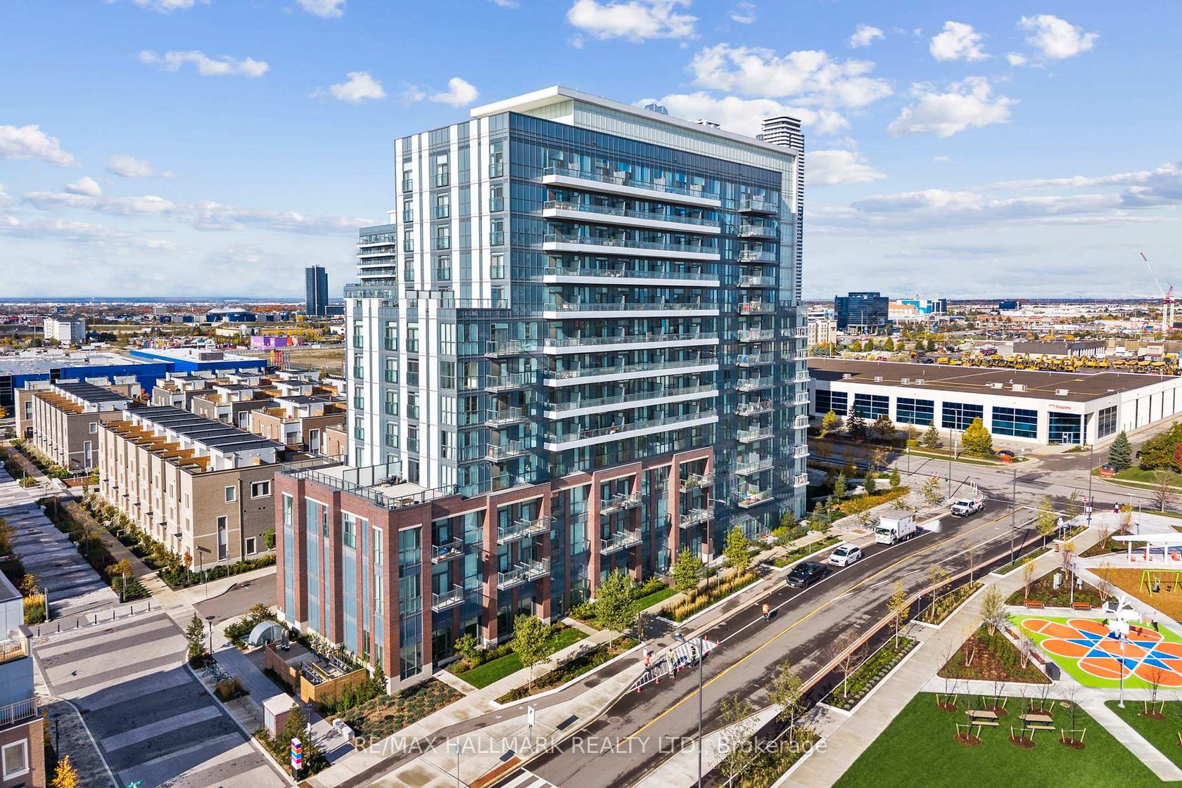 511 - 60 Honeycrisp Crescent, Vaughan Corporate Centre, Vaughan 