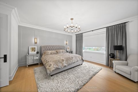 Photo 23 at 8 Graywood Drive, Rosethorn, Toronto