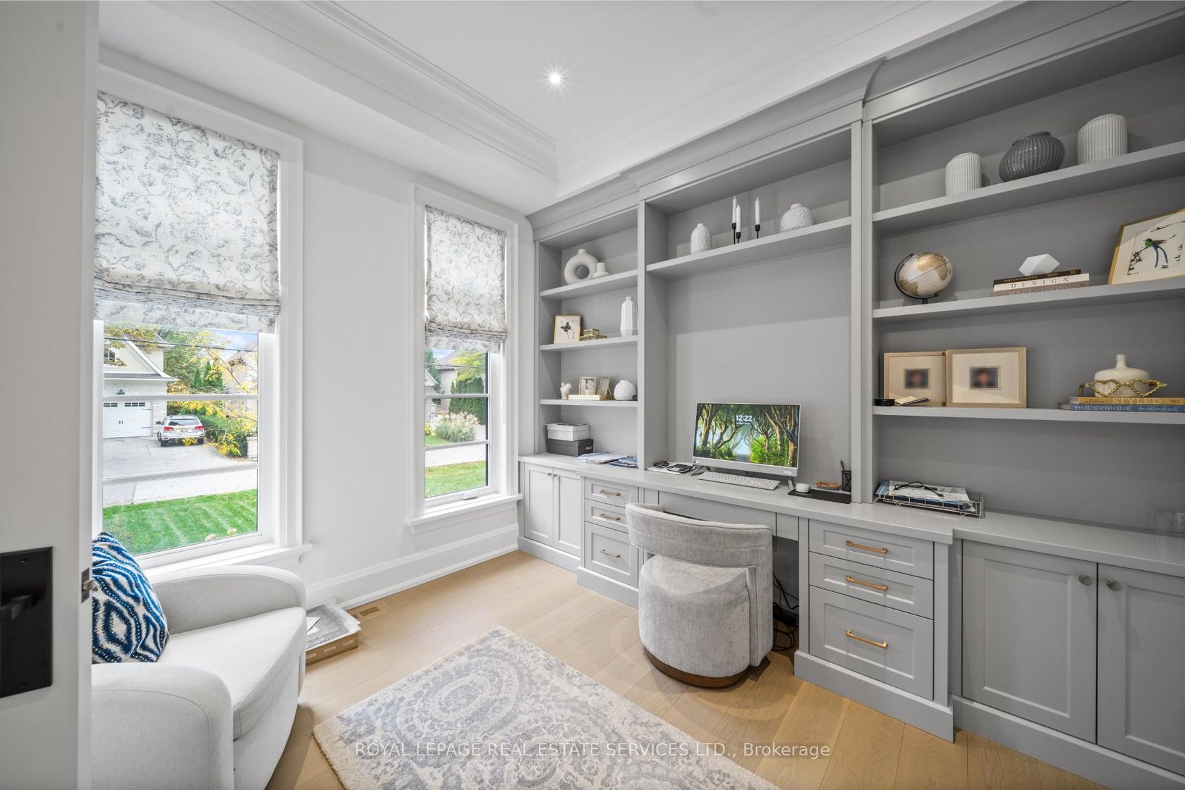 Photo 16 at 8 Graywood Drive, Rosethorn, Toronto Photo 16 at 8 Graywood Drive, Rosethorn, Toronto