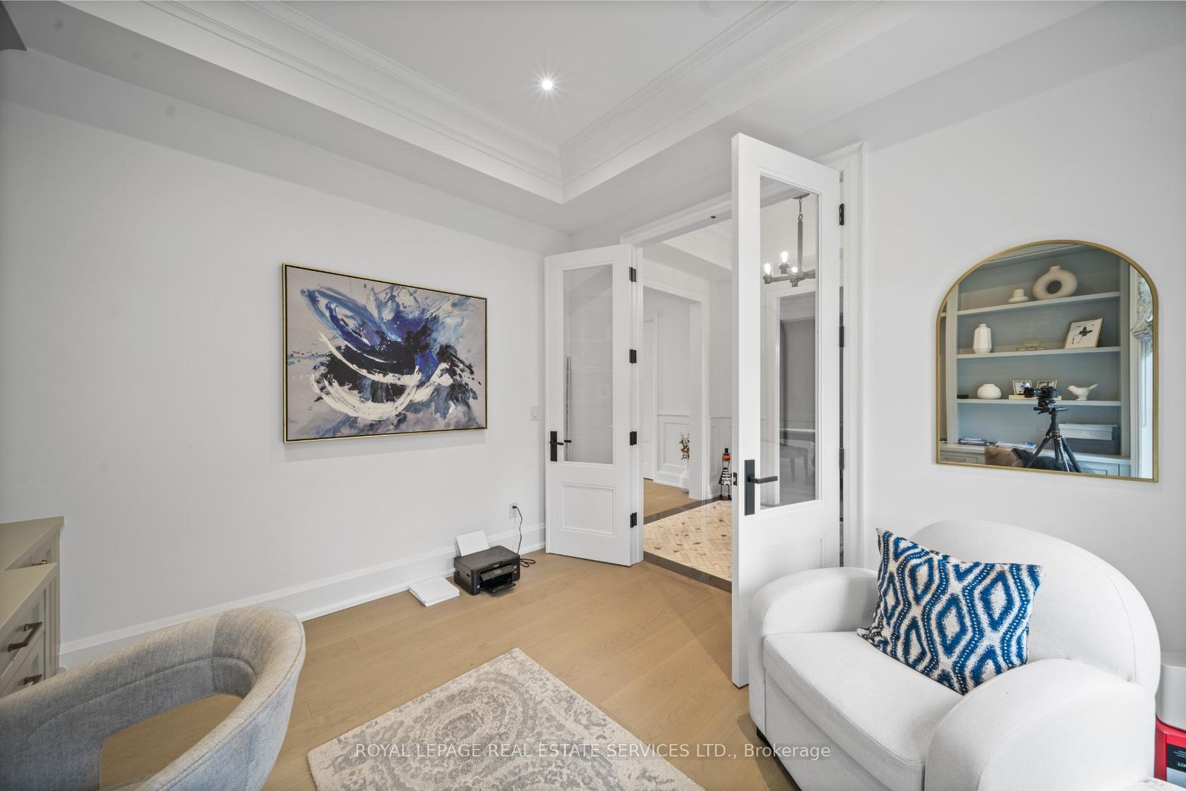 Photo 17 at 8 Graywood Drive, Rosethorn, Toronto Photo 17 at 8 Graywood Drive, Rosethorn, Toronto