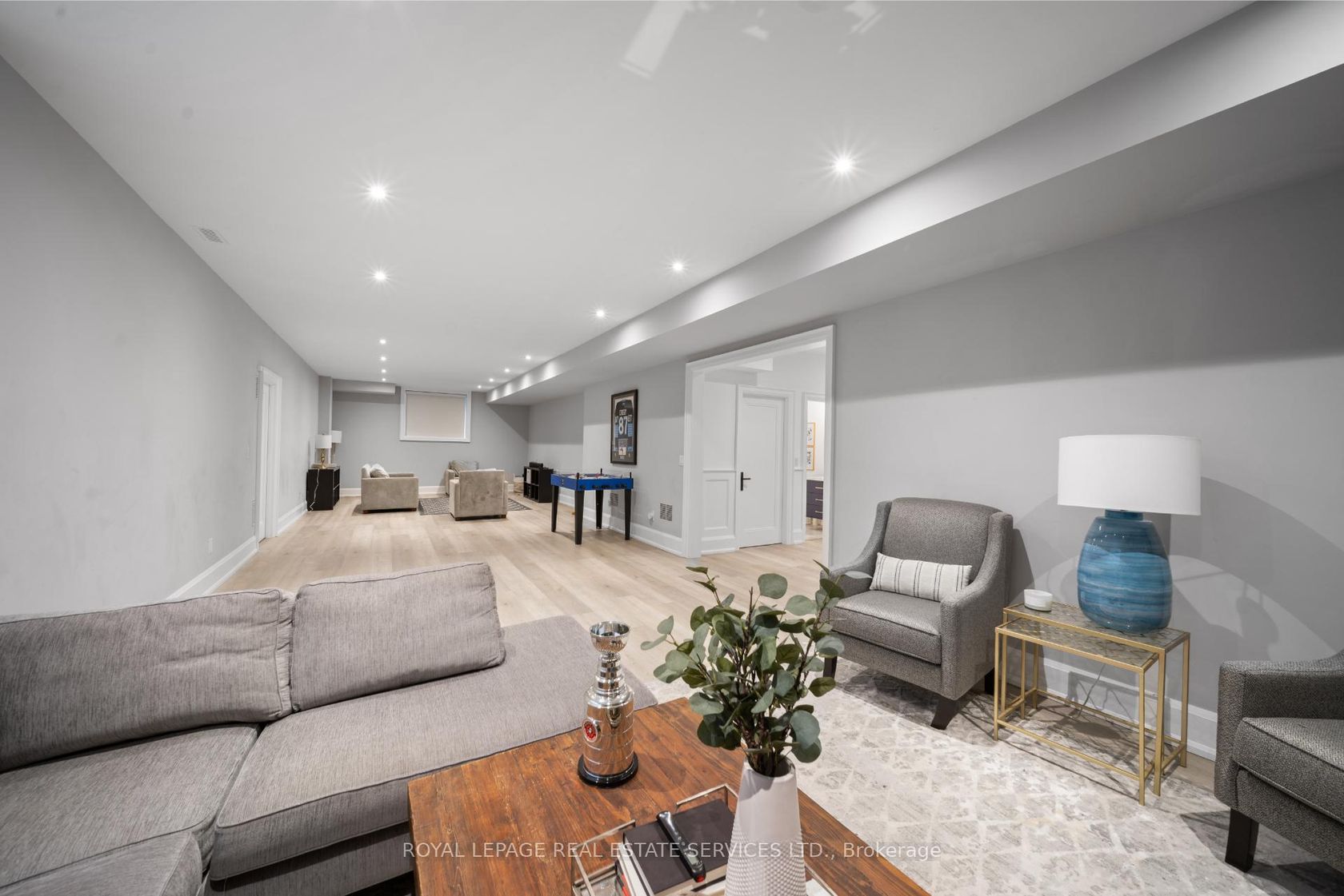 Photo 32 at 8 Graywood Drive, Rosethorn, Toronto Photo 32 at 8 Graywood Drive, Rosethorn, Toronto