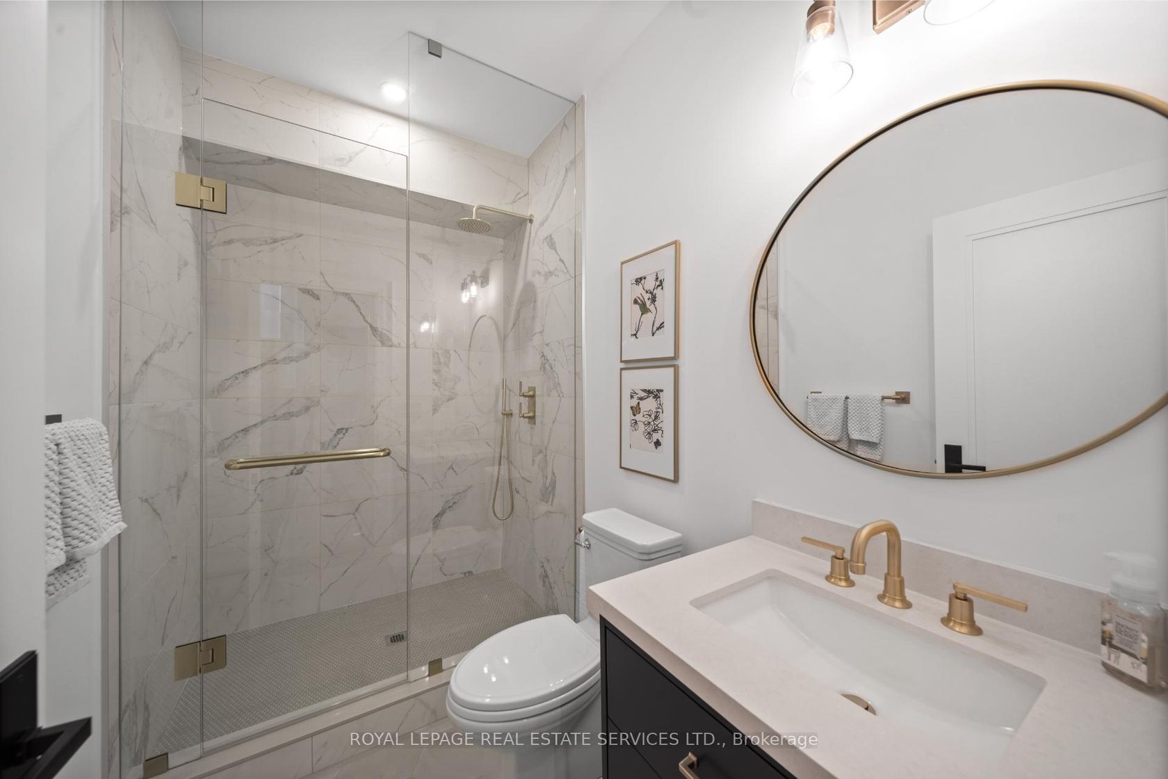 Photo 35 at 8 Graywood Drive, Rosethorn, Toronto Photo 35 at 8 Graywood Drive, Rosethorn, Toronto