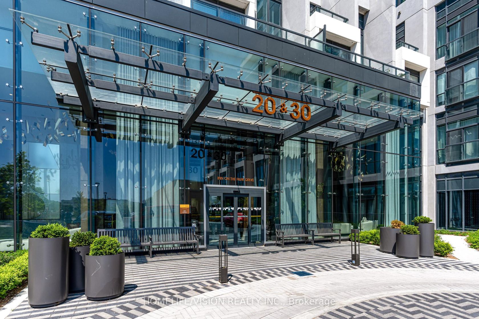 Photo 1 at 910 - 30 Inn On The Park Drive, Don Mills, Toronto Photo 1 at 910 - 30 Inn On The Park Drive, Don Mills, Toronto