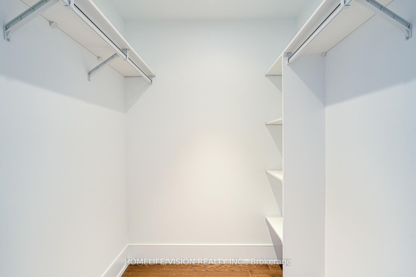 Photo 27 at 910 - 30 Inn On The Park Drive, Don Mills, Toronto Photo 27 at 910 - 30 Inn On The Park Drive, Don Mills, Toronto