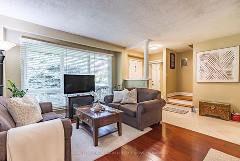 Photo 9 at 214 Vance Drive, BR Bronte, Oakville