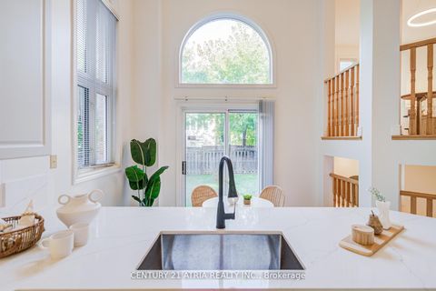 Photo 7 at 147 Frank Endean Road, Rouge Woods, Richmond Hill