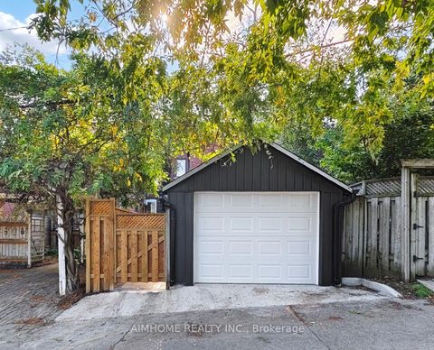 Photo 38 at 38 Sparkhall Avenue, North Riverdale, Toronto