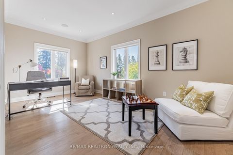 Photo 27 at 423 Paradelle Drive, Oak Ridges Lake Wilcox, Richmond Hill