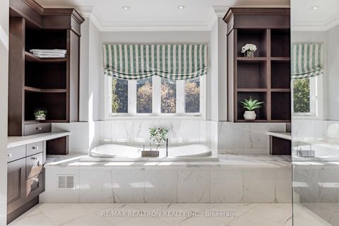 Photo 28 at 423 Paradelle Drive, Oak Ridges Lake Wilcox, Richmond Hill