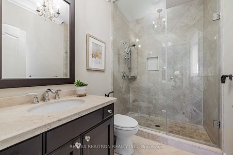 Photo 34 at 423 Paradelle Drive, Oak Ridges Lake Wilcox, Richmond Hill