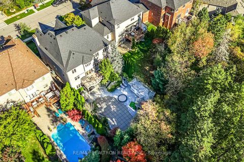 Photo 47 at 423 Paradelle Drive, Oak Ridges Lake Wilcox, Richmond Hill