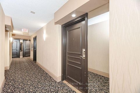 Photo 4 at 616 - 872 Sheppard Avenue W, Bathurst Manor, Toronto