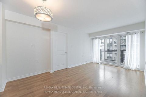 Photo 13 at 616 - 872 Sheppard Avenue W, Bathurst Manor, Toronto