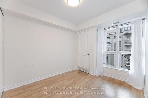 Photo 21 at 616 - 872 Sheppard Avenue W, Bathurst Manor, Toronto