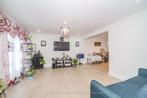 Photo 3 at 42 Pixley Crescent, West Hill, Toronto