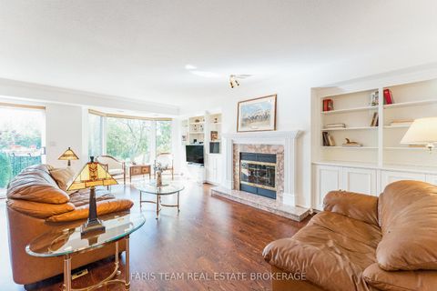 Photo 19 at 307 - 85 Wellington Street W, Aurora Village, Aurora