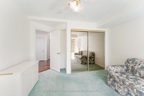 Photo 31 at 307 - 85 Wellington Street W, Aurora Village, Aurora