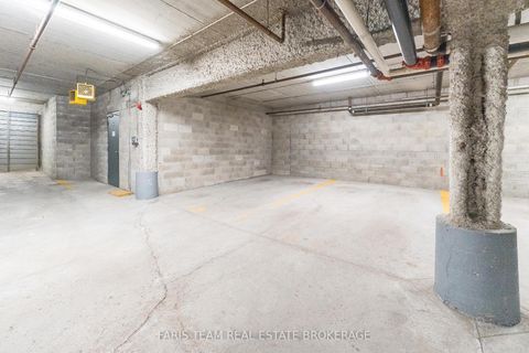 Photo 37 at 307 - 85 Wellington Street W, Aurora Village, Aurora