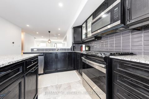 Photo 10 at 2 - 1 Leggott Avenue, Painswick North, Barrie