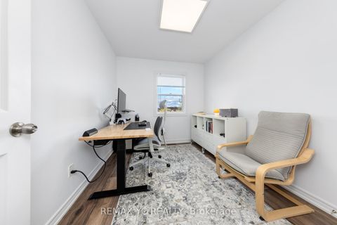 Photo 24 at 2 - 1 Leggott Avenue, Painswick North, Barrie