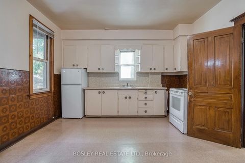 Photo 16 at 76 Pearson Avenue, Roncesvalles, Toronto