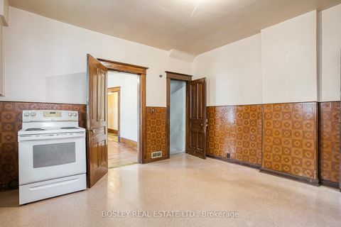 Photo 18 at 76 Pearson Avenue, Roncesvalles, Toronto