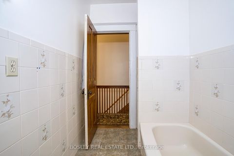 Photo 28 at 76 Pearson Avenue, Roncesvalles, Toronto Photo 28 at 76 Pearson Avenue, Roncesvalles, Toronto