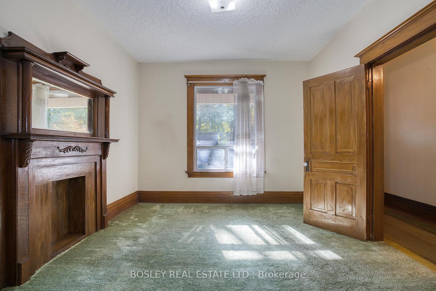 Photo 11 at 76 Pearson Avenue, Roncesvalles, Toronto Photo 11 at 76 Pearson Avenue, Roncesvalles, Toronto