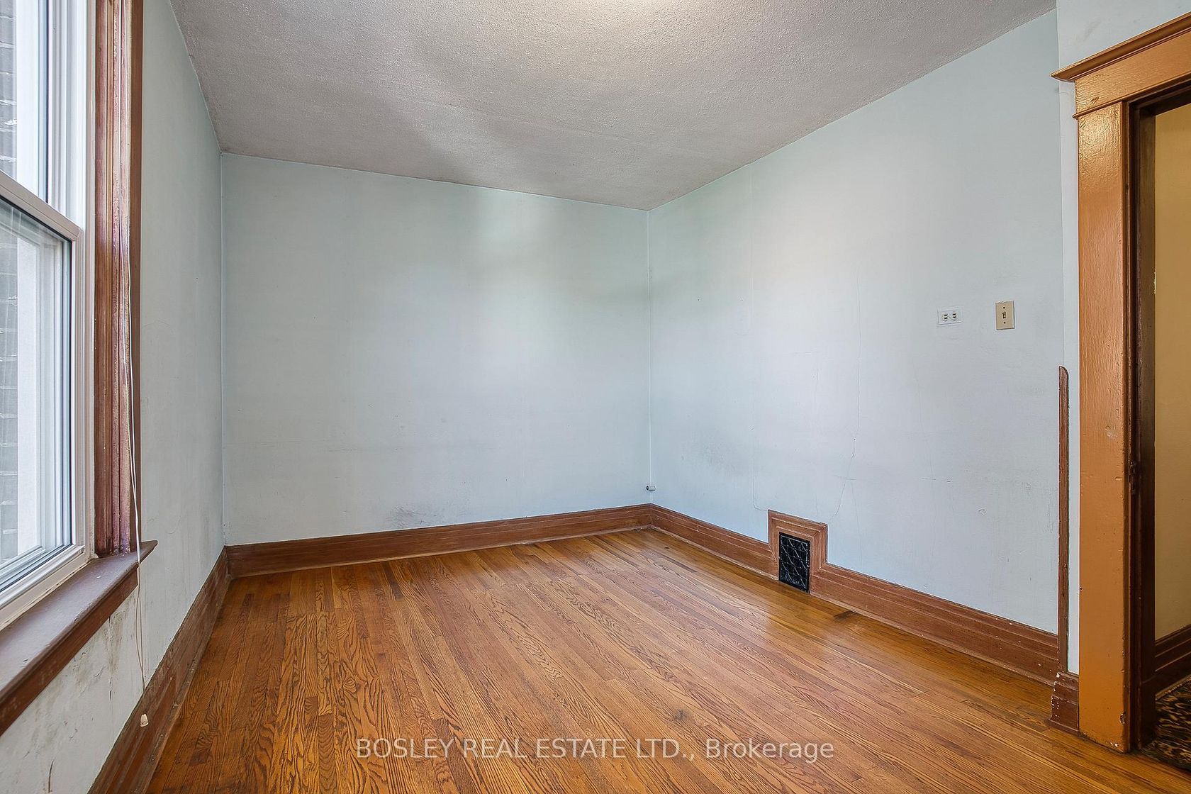 Photo 23 at 76 Pearson Avenue, Roncesvalles, Toronto Photo 23 at 76 Pearson Avenue, Roncesvalles, Toronto