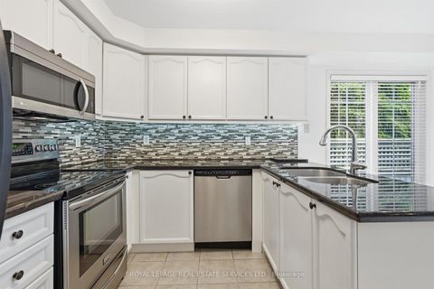 Photo 9 at 1324 Ashwood Terrace, WT West Oak Trails, Oakville