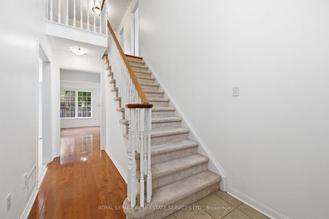 Photo 21 at 1324 Ashwood Terrace, WT West Oak Trails, Oakville