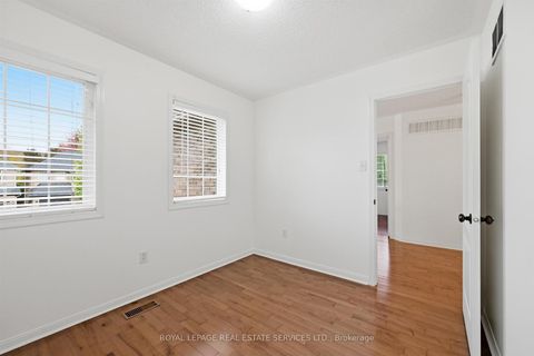 Photo 28 at 1324 Ashwood Terrace, WT West Oak Trails, Oakville