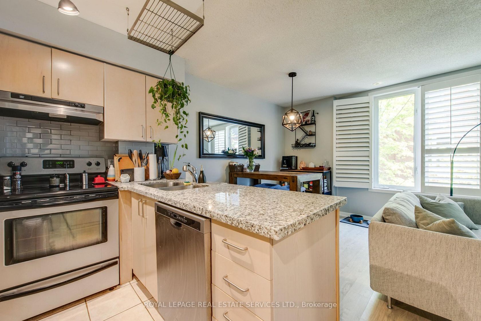 Photo 5 at 411 - 29 canniff Street, Niagara, Toronto Photo 5 at 411 - 29 canniff Street, Niagara, Toronto