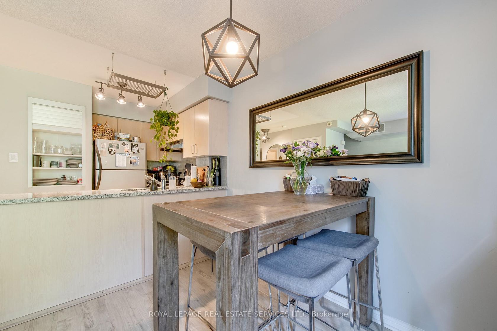 Photo 9 at 411 - 29 canniff Street, Niagara, Toronto Photo 9 at 411 - 29 canniff Street, Niagara, Toronto