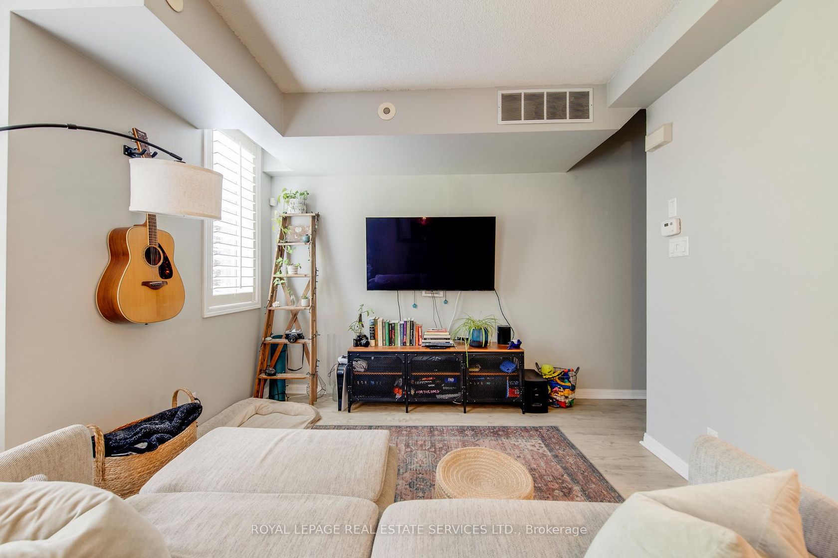 Photo 11 at 411 - 29 canniff Street, Niagara, Toronto Photo 11 at 411 - 29 canniff Street, Niagara, Toronto